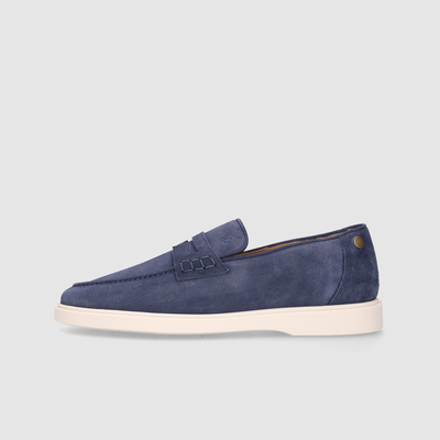 Lightweight shoes for men