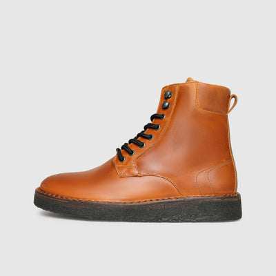 Women's boots in brown